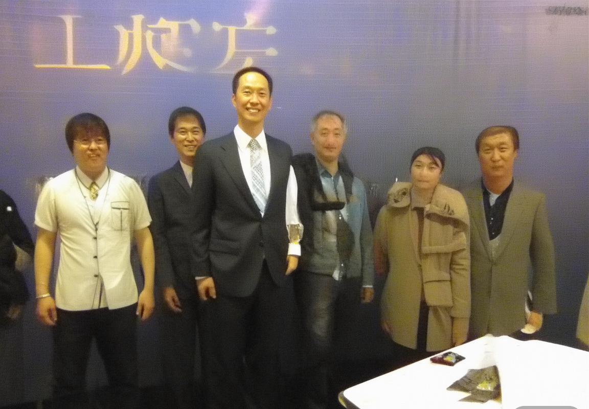 安托万·格列兹曼：足球传奇的成长之路与辉煌成就(图2)